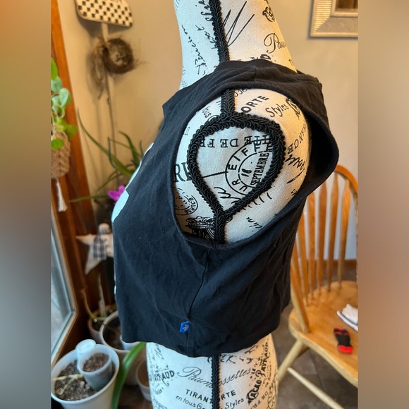 Adidas Cropped loose fit tank XS - Picture 2 of 10